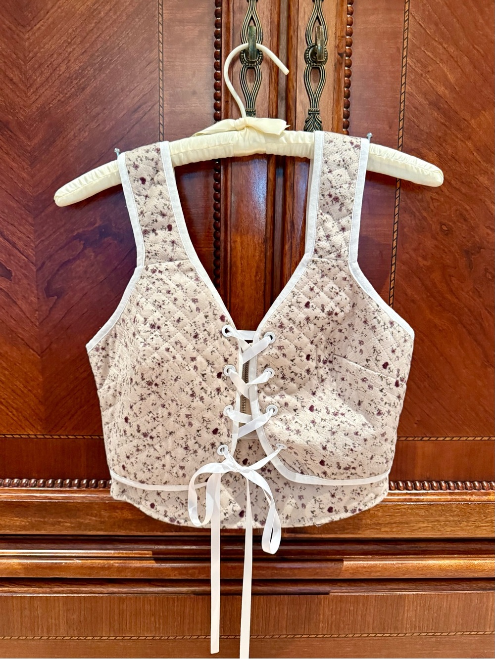 NWT! Floral Corset-Style Tank Top